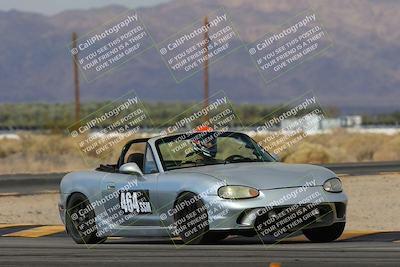 media/Jan-25-2025-SCCA SD (Sat) [[918ace9a21]]/4-Novice/Session 2 (Turn 16)/